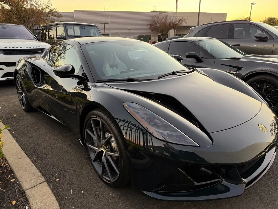 2024 Lotus Emira - Image 4 of 7