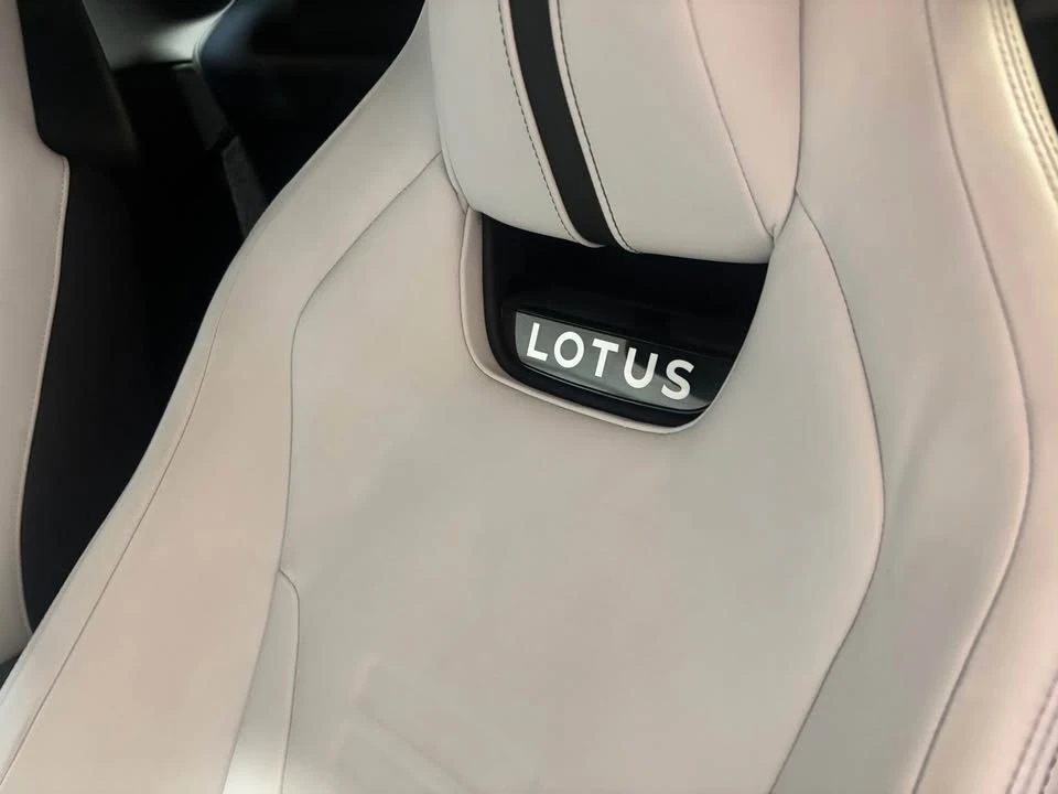 2024 Lotus Emira - Image 7 of 8