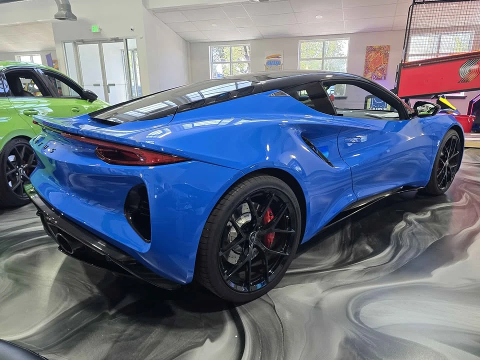 2024 Lotus Emira - Image 4 of 19