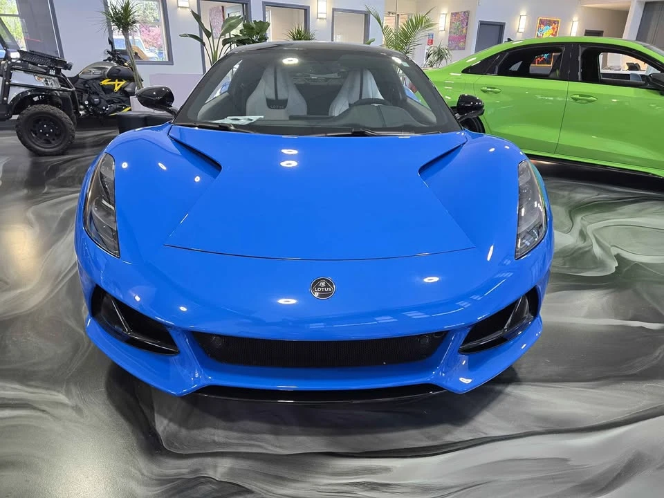 2024 Lotus Emira - Image 6 of 19