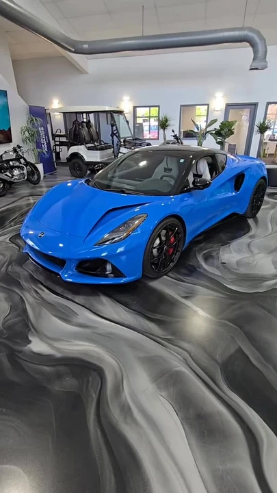 2024 Lotus Emira - Image 19 of 19