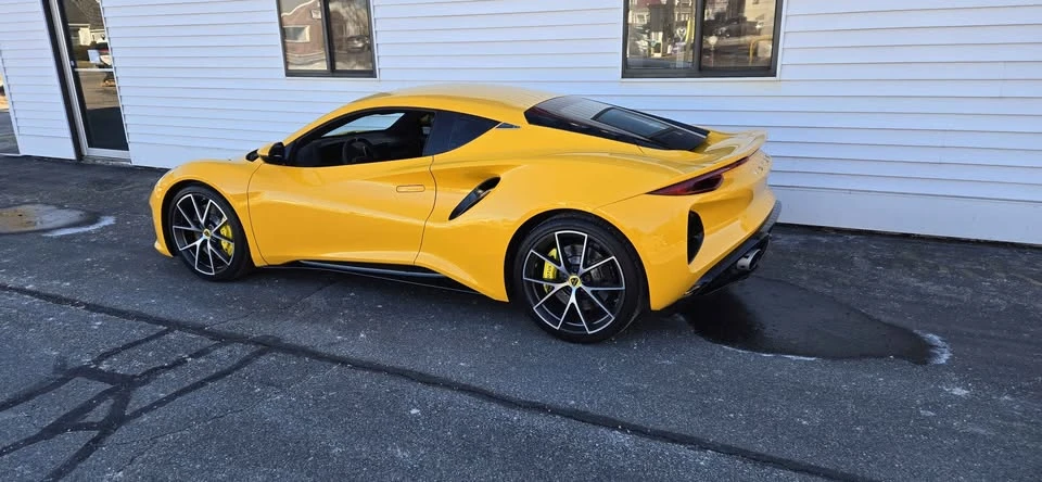 2024 Lotus Emira - Image 3 of 10