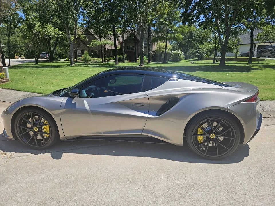 2024 Lotus Emira - Image 4 of 17