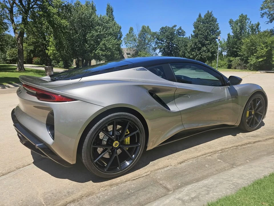 2024 Lotus Emira - Image 3 of 17