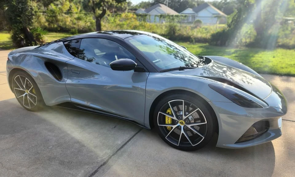 2024 Lotus Emira - Image 6 of 19