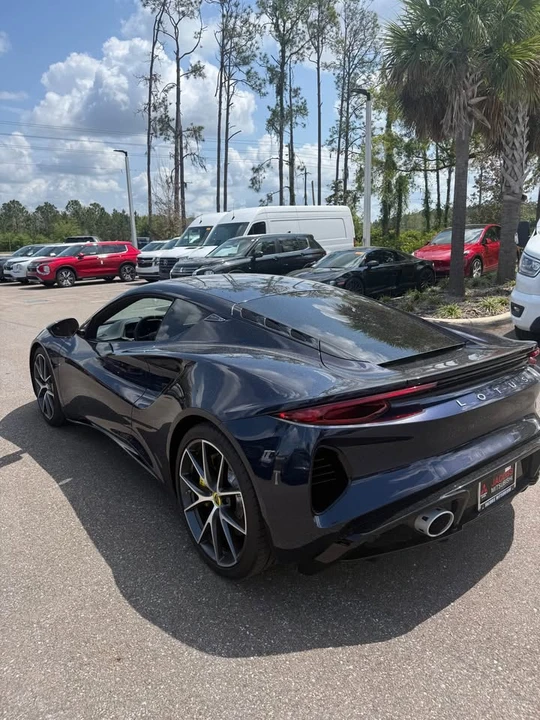 2024 Lotus Emira - Image 4 of 9
