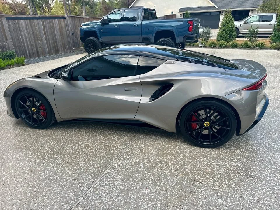 2024 Lotus Emira - Image 8 of 12