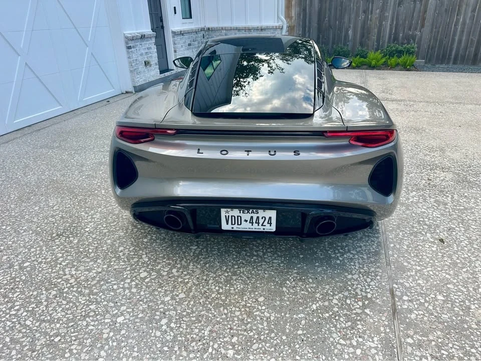 2024 Lotus Emira - Image 6 of 12