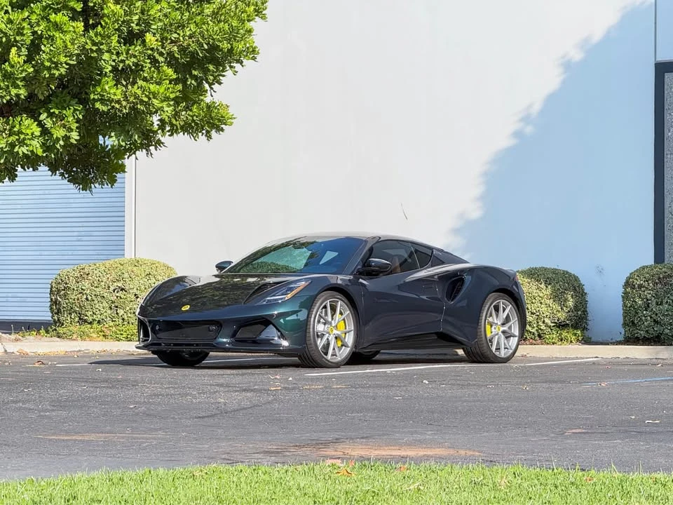 2024 Lotus Emira - Image 2 of 18