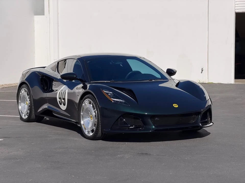2024 Lotus Emira - Image 3 of 19
