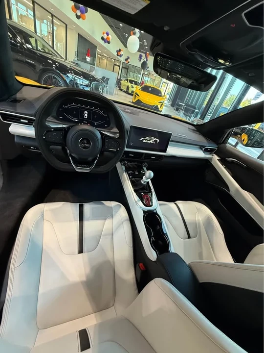 2024 Lotus Emira - Image 7 of 9
