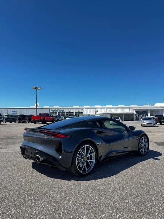 2024 Lotus Emira - Image 3 of 10