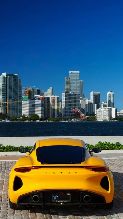 2024 Lotus Emira - Image 12 of 12