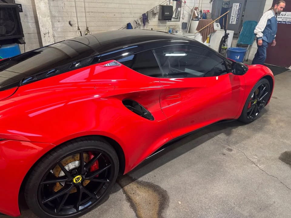 2024 Lotus Emira - Image 3 of 6
