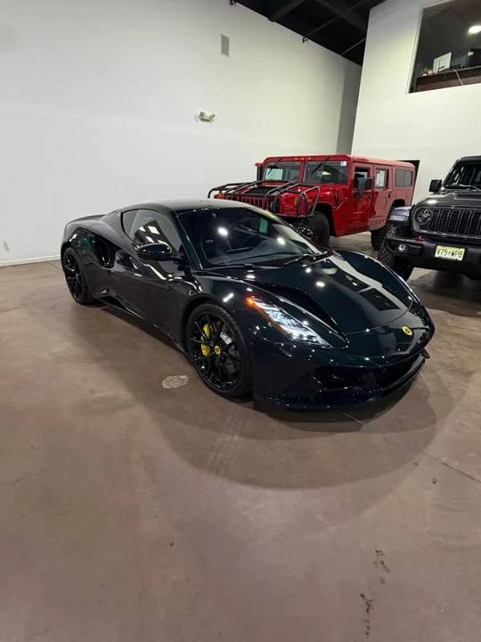 2024 Lotus Emira - Image 5 of 9