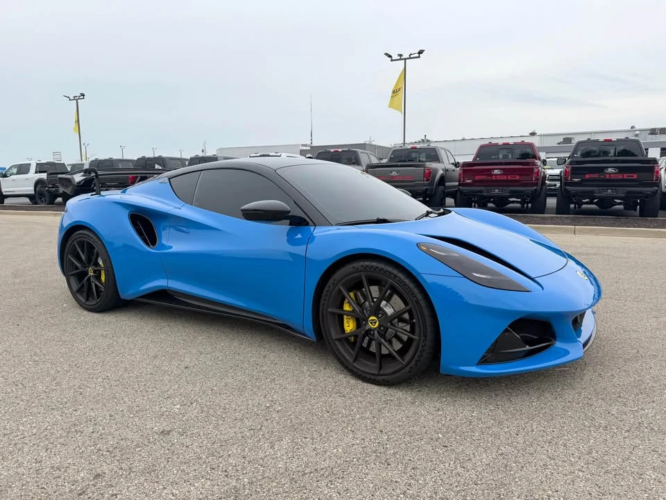 2024 Lotus Emira - Image 3 of 13