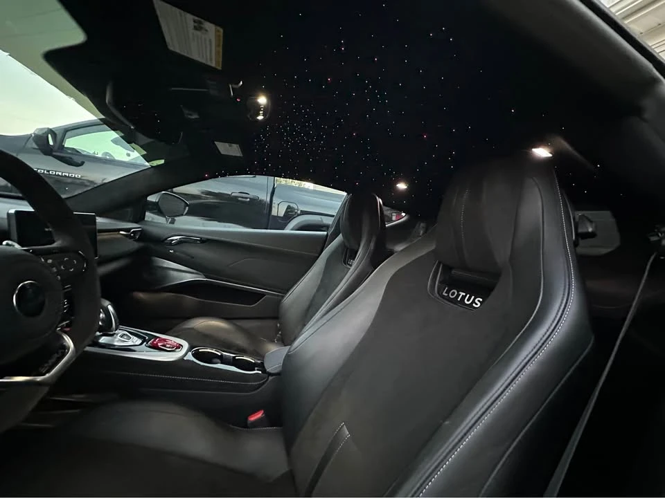 2024 Lotus Emira - Image 4 of 8