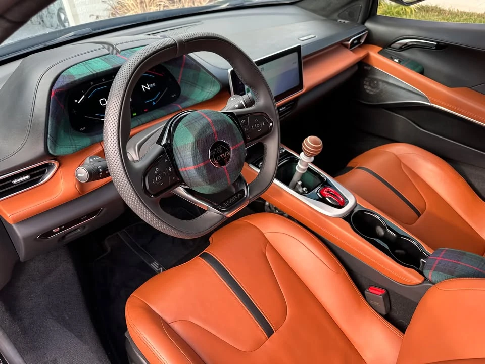 2024 Lotus Emira - Image 8 of 12