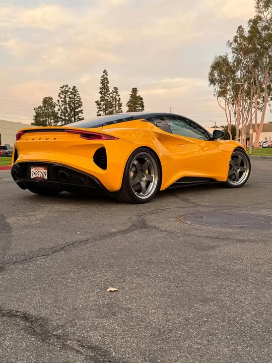 2024 Lotus Emira - Image 2 of 4