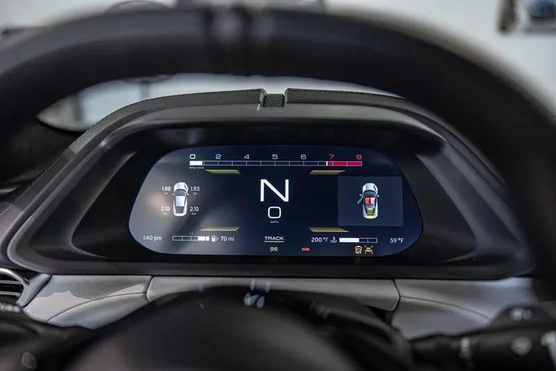 2024 Lotus Emira - Image 13 of 19
