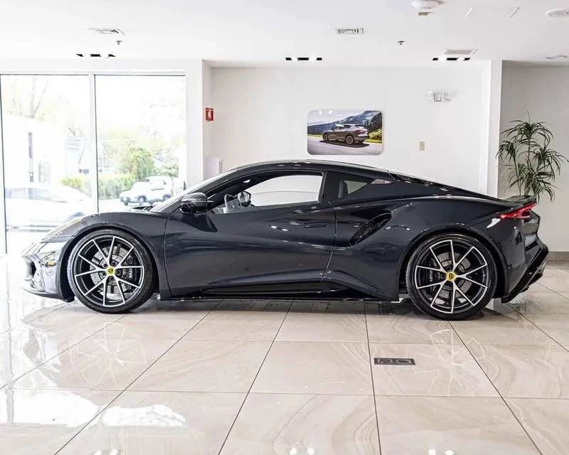 2024 Lotus Emira - Image 3 of 19