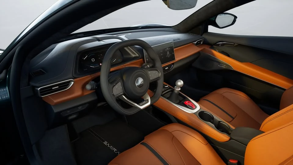 2024 Lotus Emira - Image 13 of 20