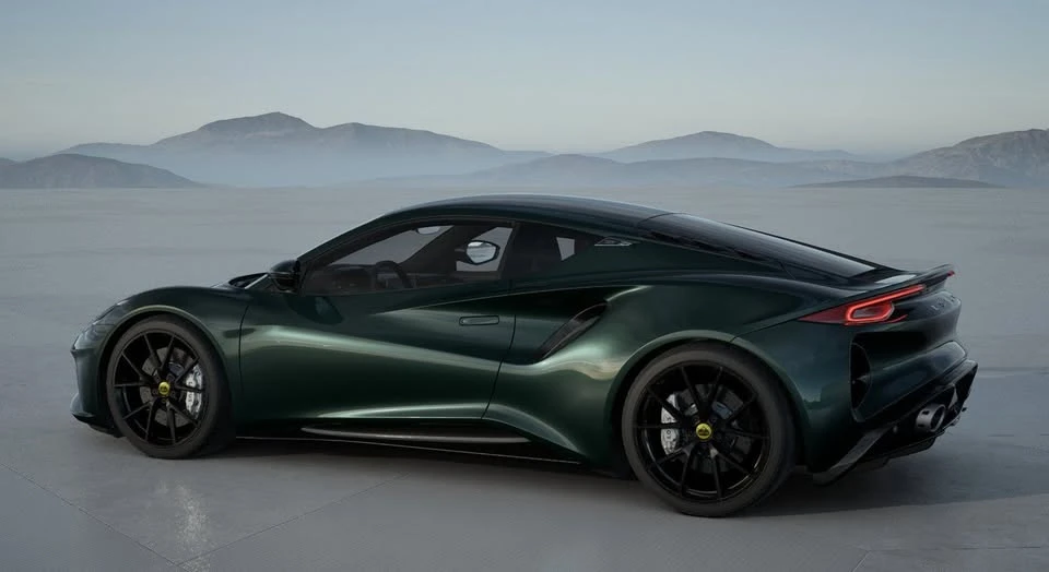 2024 Lotus Emira - Image 9 of 20