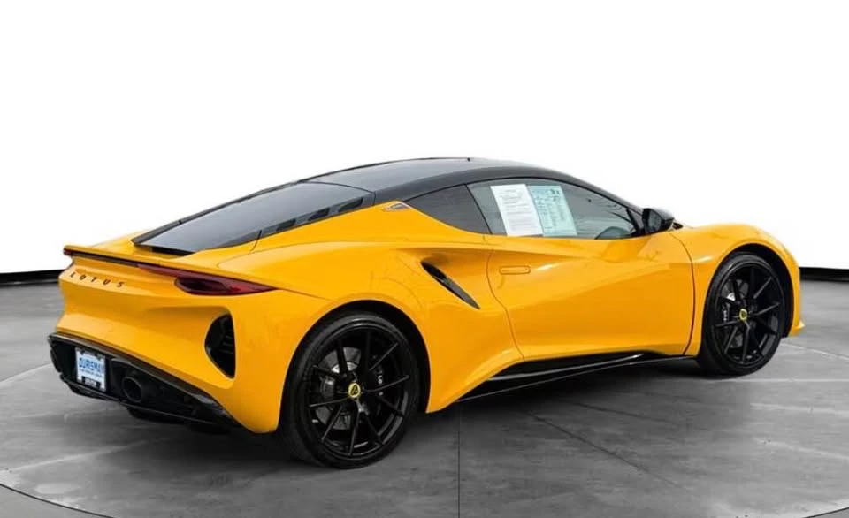2024 Lotus Emira - Image 4 of 19