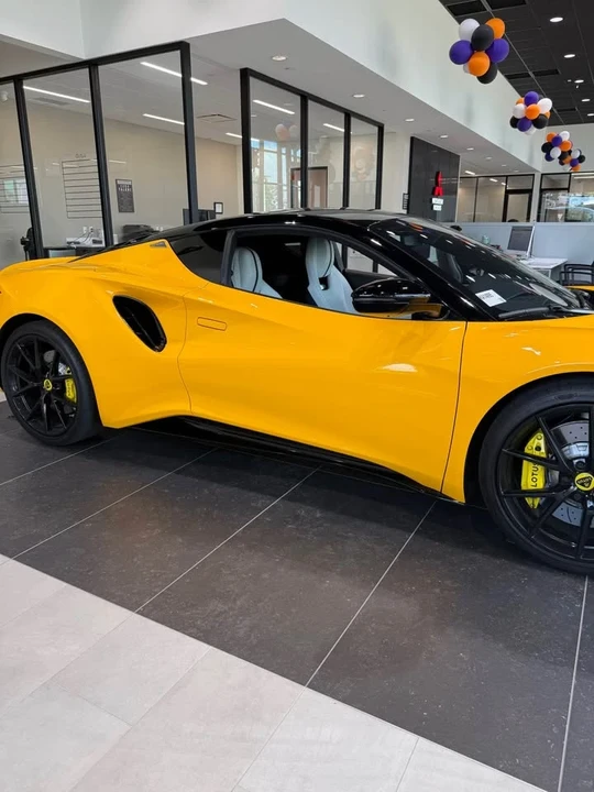2024 Lotus Emira - Image 4 of 8