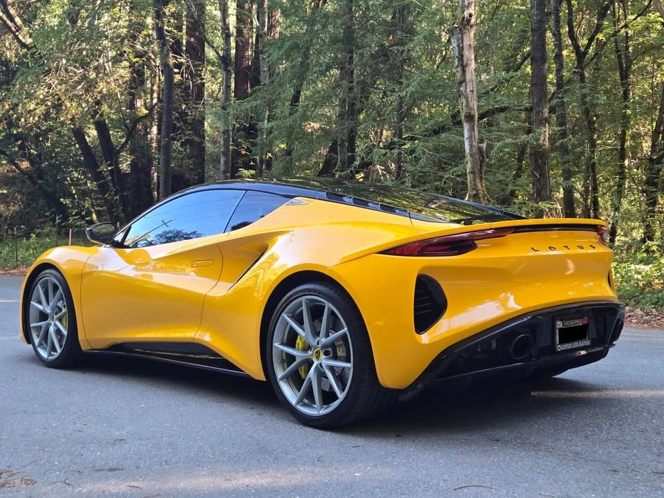 2024 Lotus Emira - Image 5 of 20
