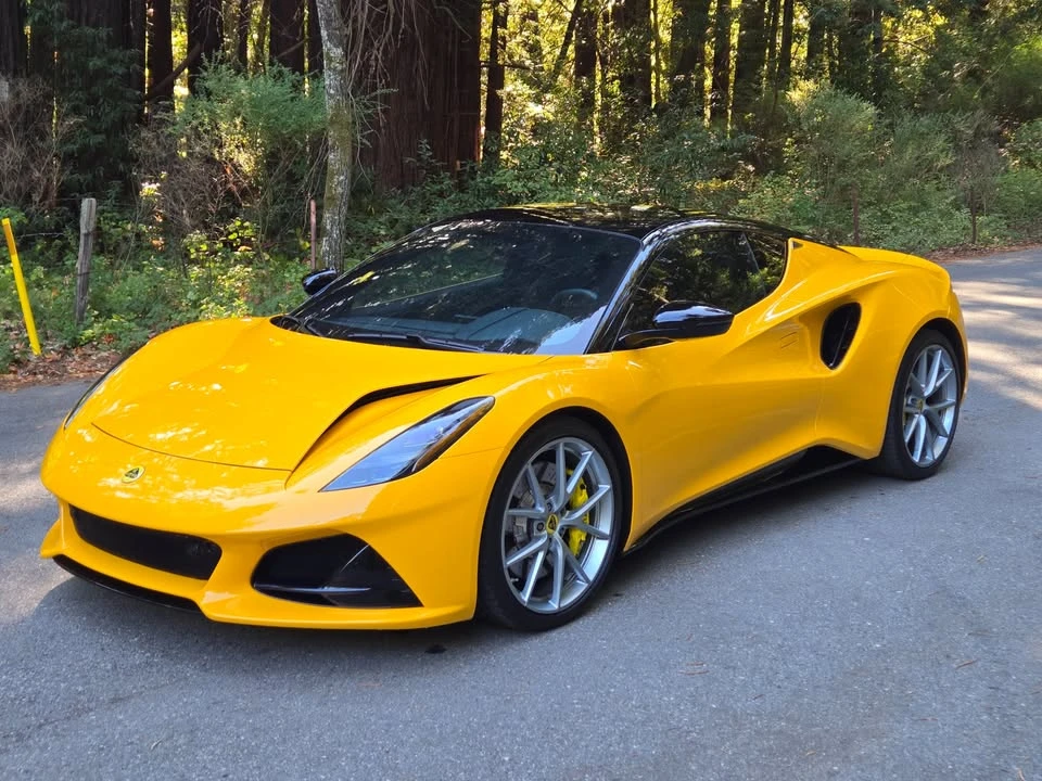 2024 Lotus Emira - Image 3 of 20