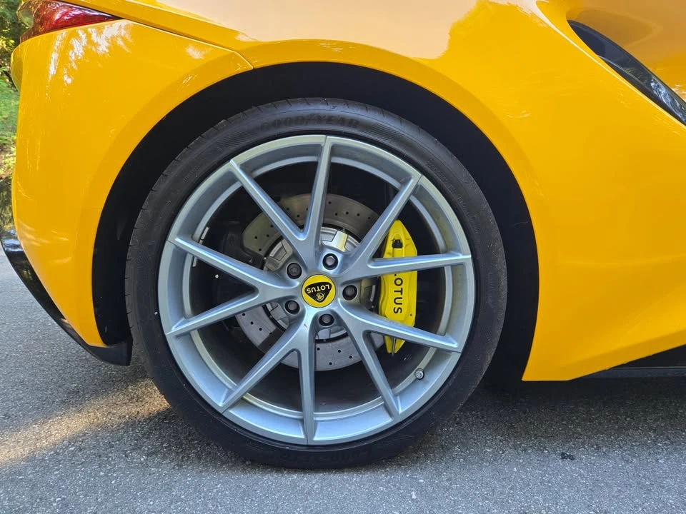 2024 Lotus Emira - Image 8 of 20