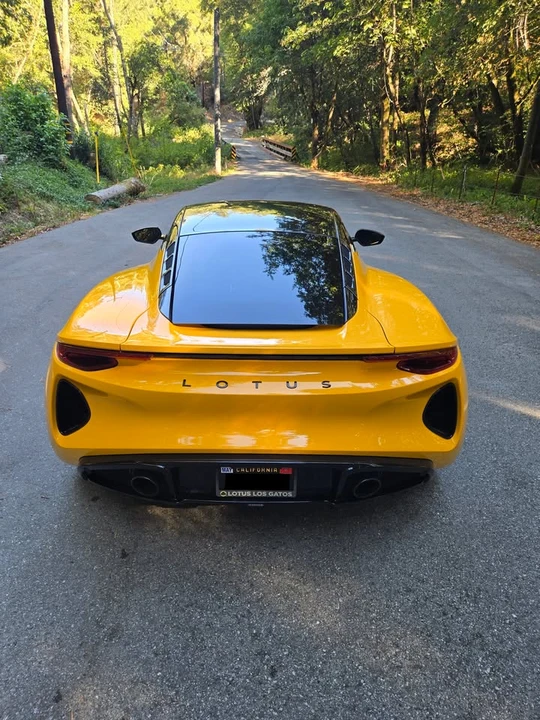 2024 Lotus Emira - Image 19 of 20