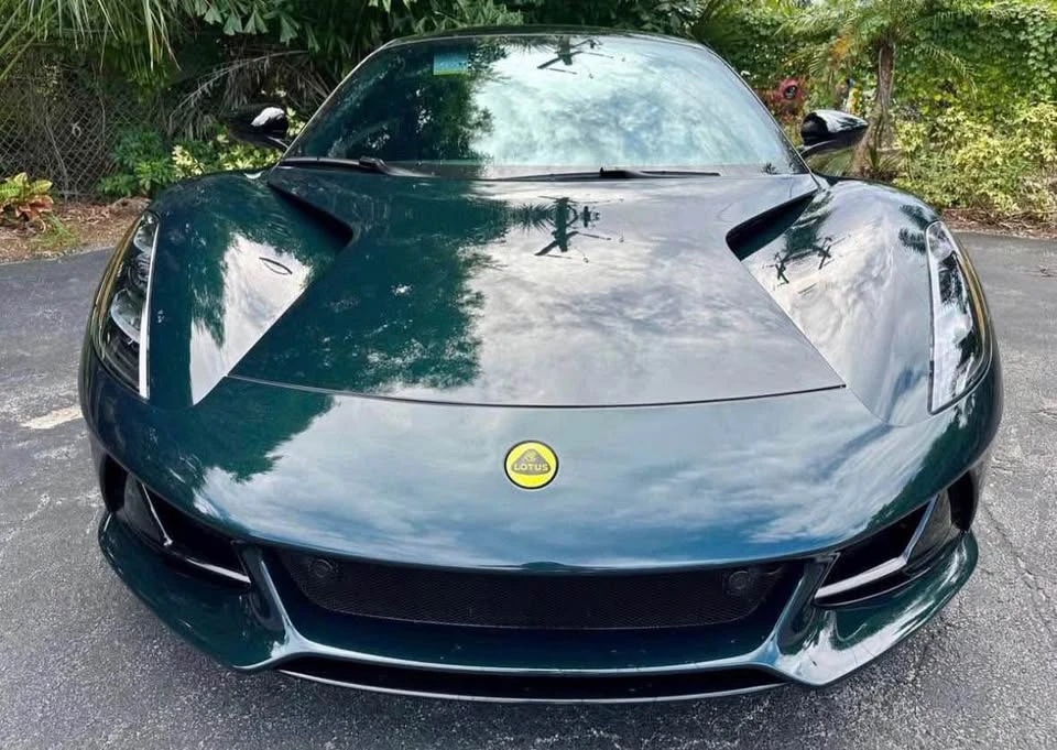 2024 Lotus Emira - Image 2 of 17