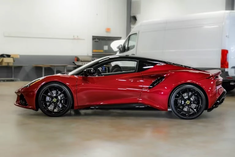 2024 Lotus Emira - Image 7 of 17