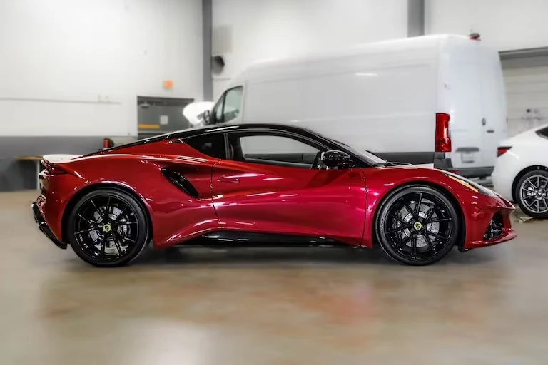 2024 Lotus Emira - Image 3 of 17