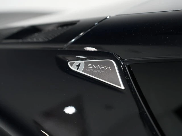 2024 Lotus Emira - Image 14 of 20