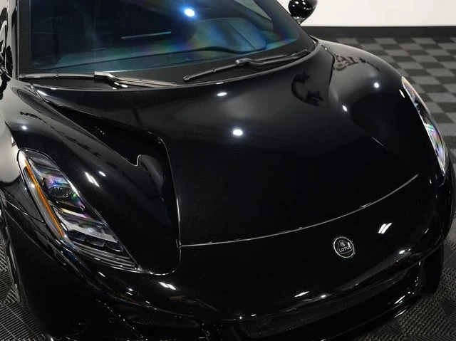 2024 Lotus Emira - Image 12 of 20