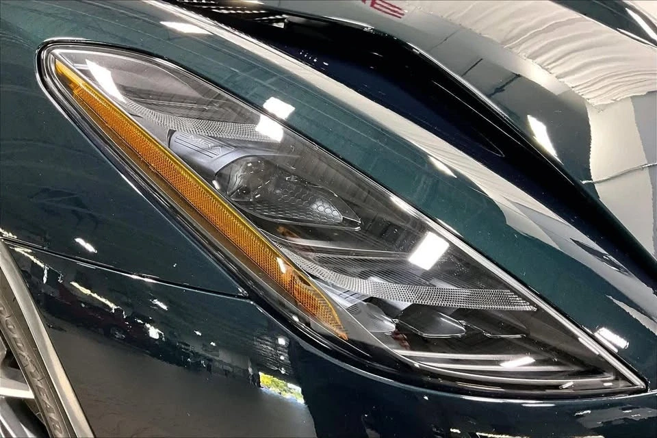 2024 Lotus Emira - Image 12 of 20