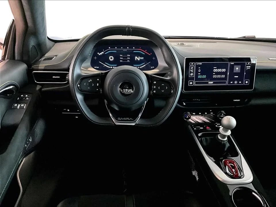 2024 Lotus Emira - Image 13 of 20