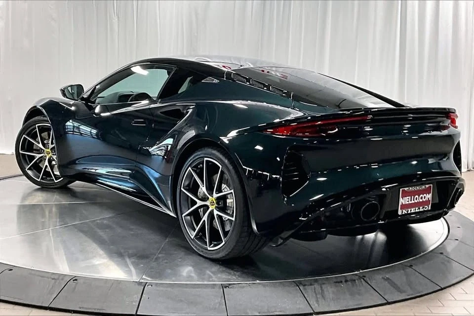 2024 Lotus Emira - Image 3 of 20