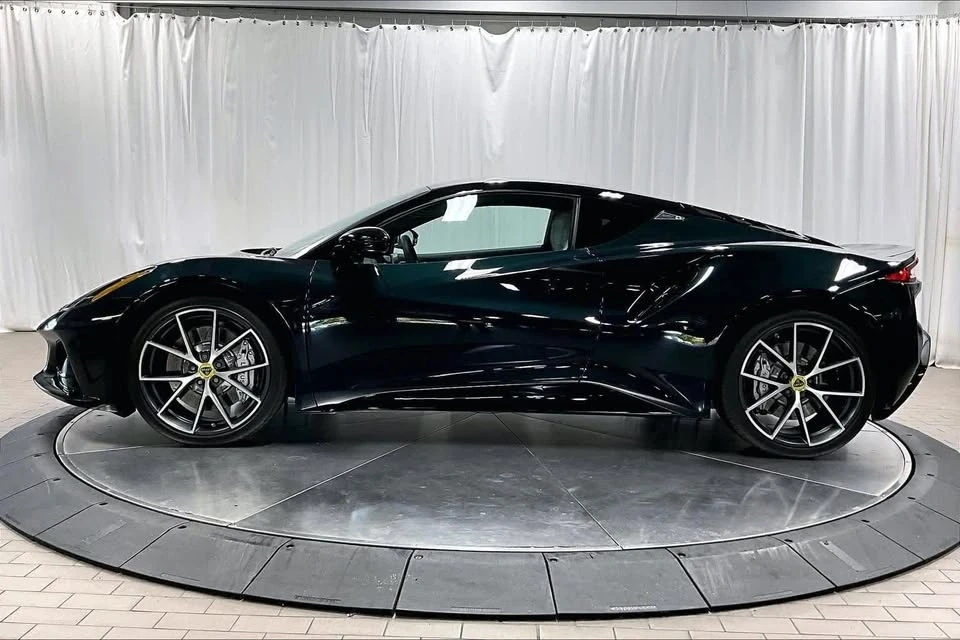 2024 Lotus Emira - Image 2 of 20