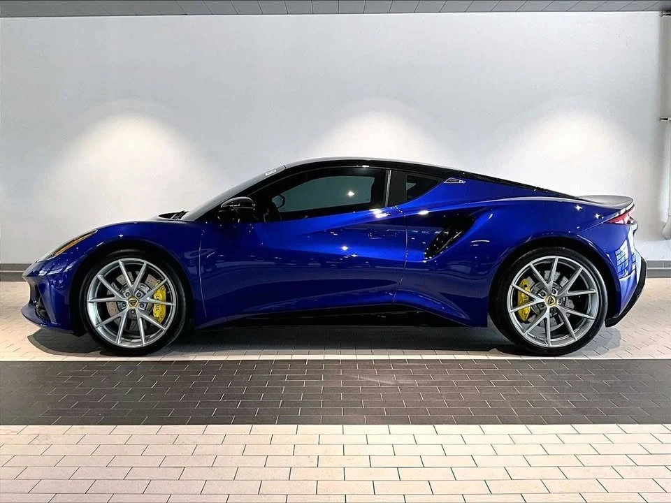 2024 Lotus Emira - Image 2 of 20