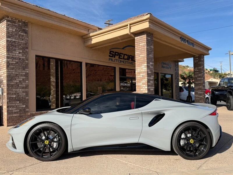 2024 Lotus Emira - Image 3 of 19