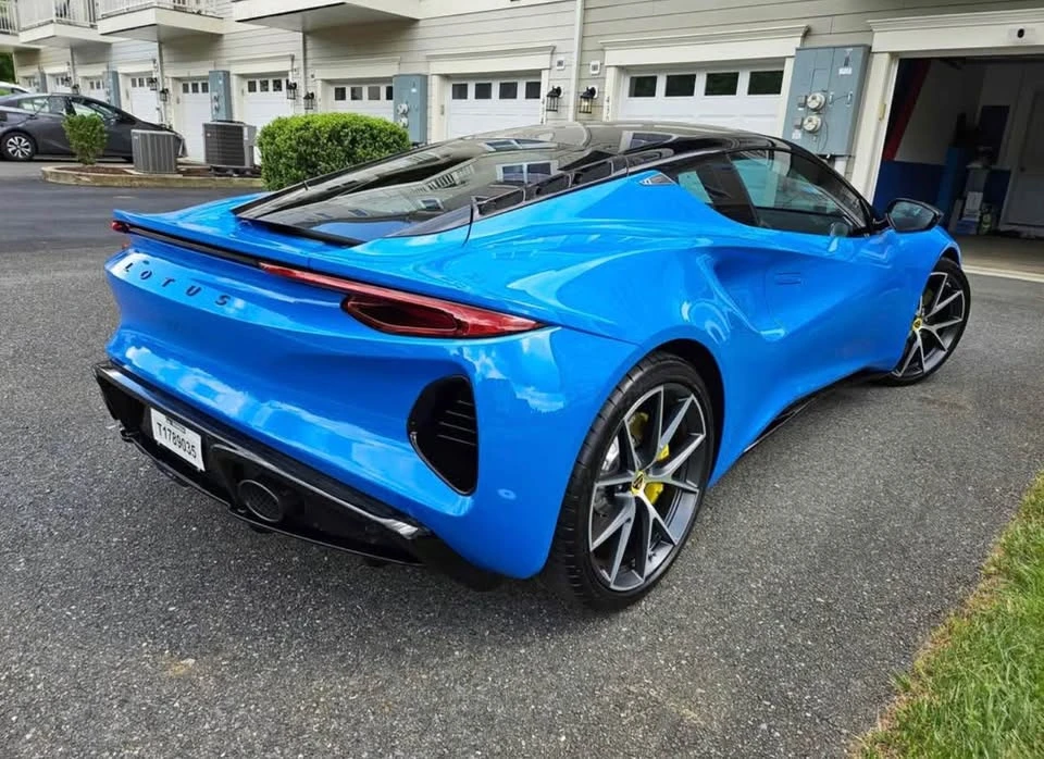 2024 Lotus Emira - Image 3 of 8