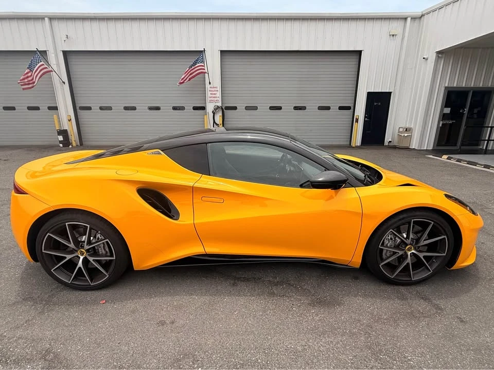 2024 Lotus Emira - Image 4 of 11