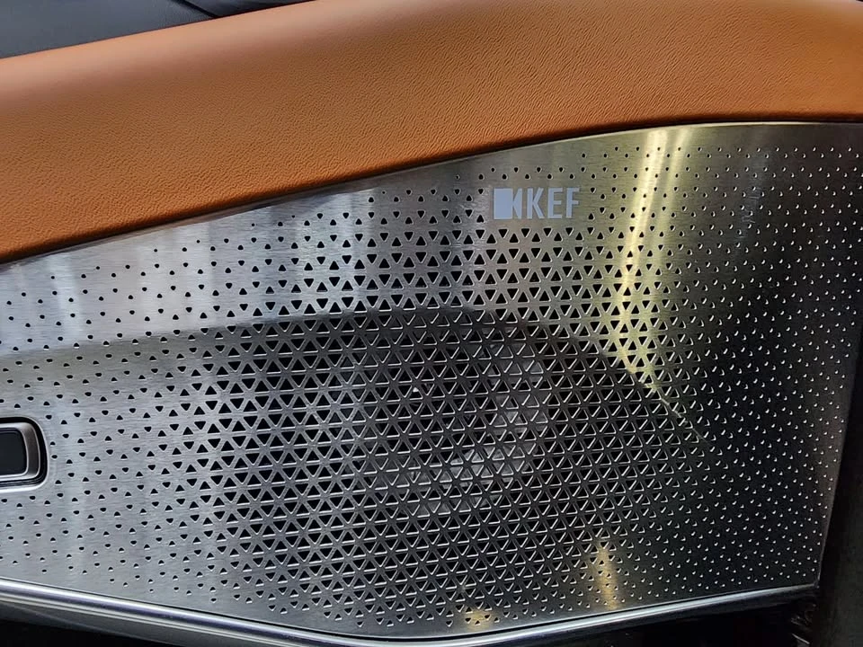 2024 Lotus Emira - Image 12 of 13