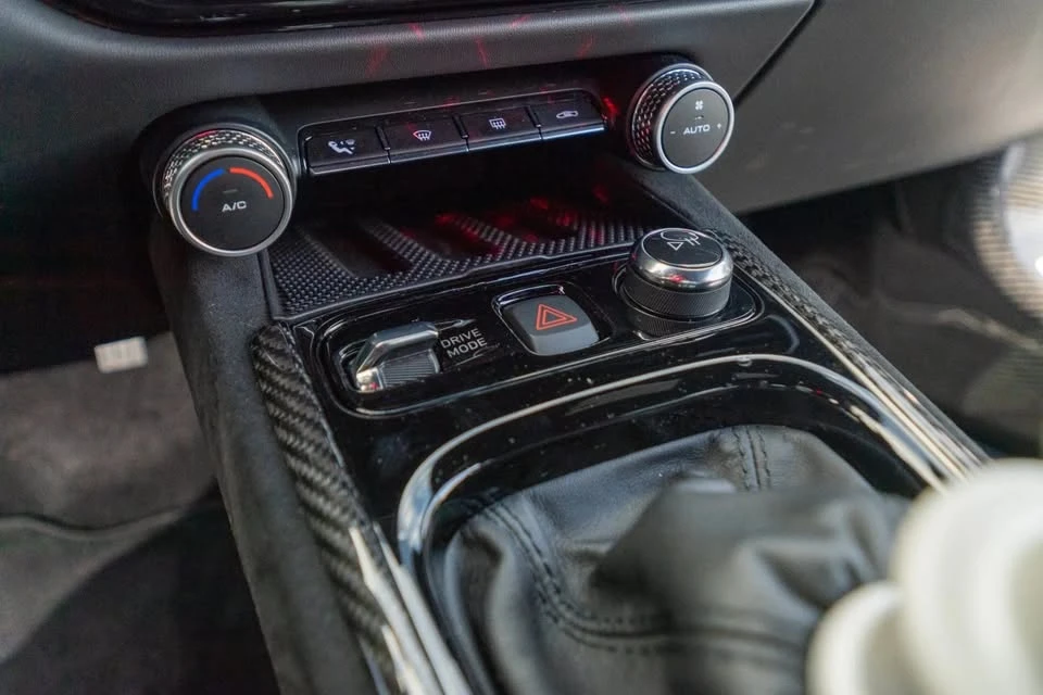 2024 Lotus Emira - Image 11 of 16