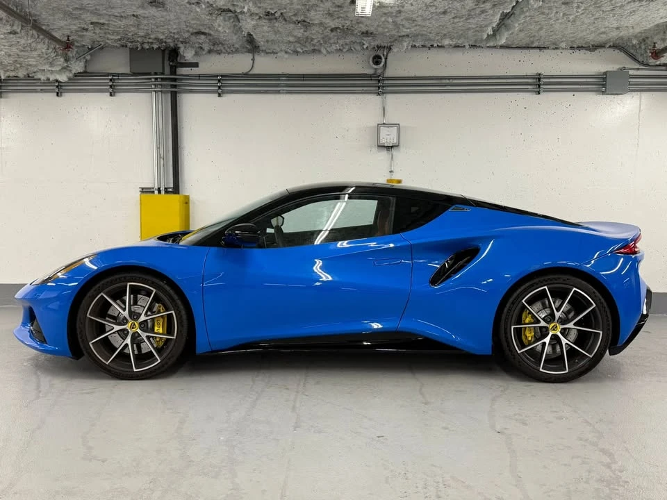 2024 Lotus Emira - Image 4 of 10
