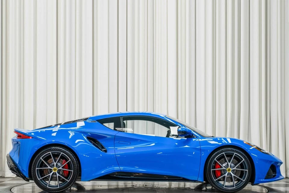 2024 Lotus Emira - Image 3 of 6